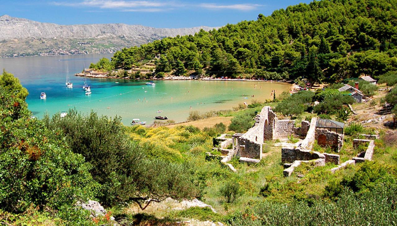 Lovrečina - otok Brač